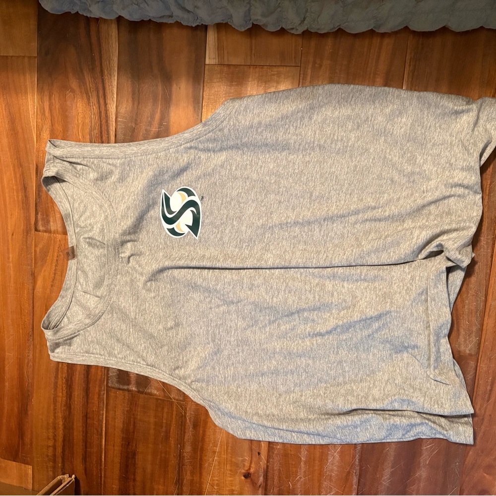 Beyond Yoga Sacramento State Tank Top XL Gray Hornets (0764)